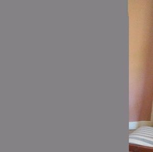 Meet your Posher, Dee